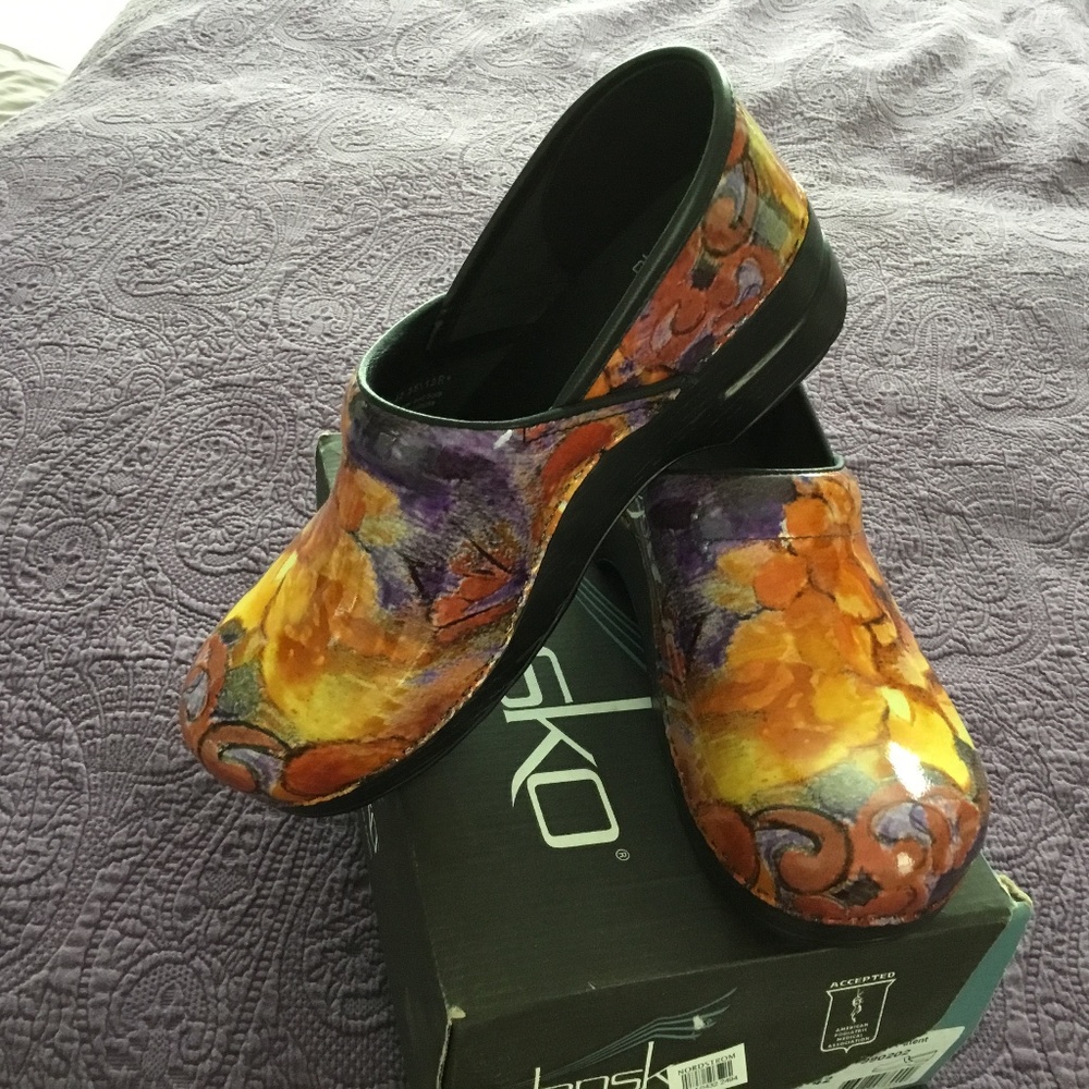 Dansko Shoes, Professional Fresco, Size 42, Brand New